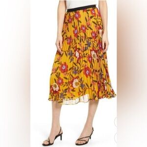NWT Eloise Pleated Midi Skirt SIZE 10